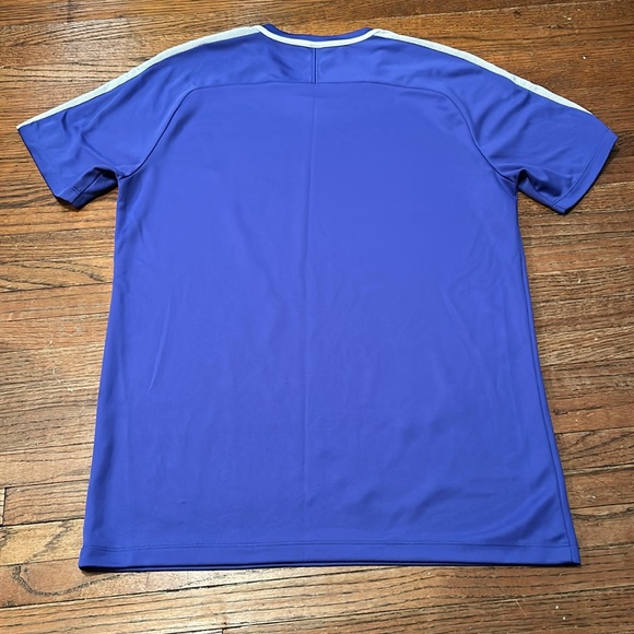 Nike tee - Picture 6 of 7